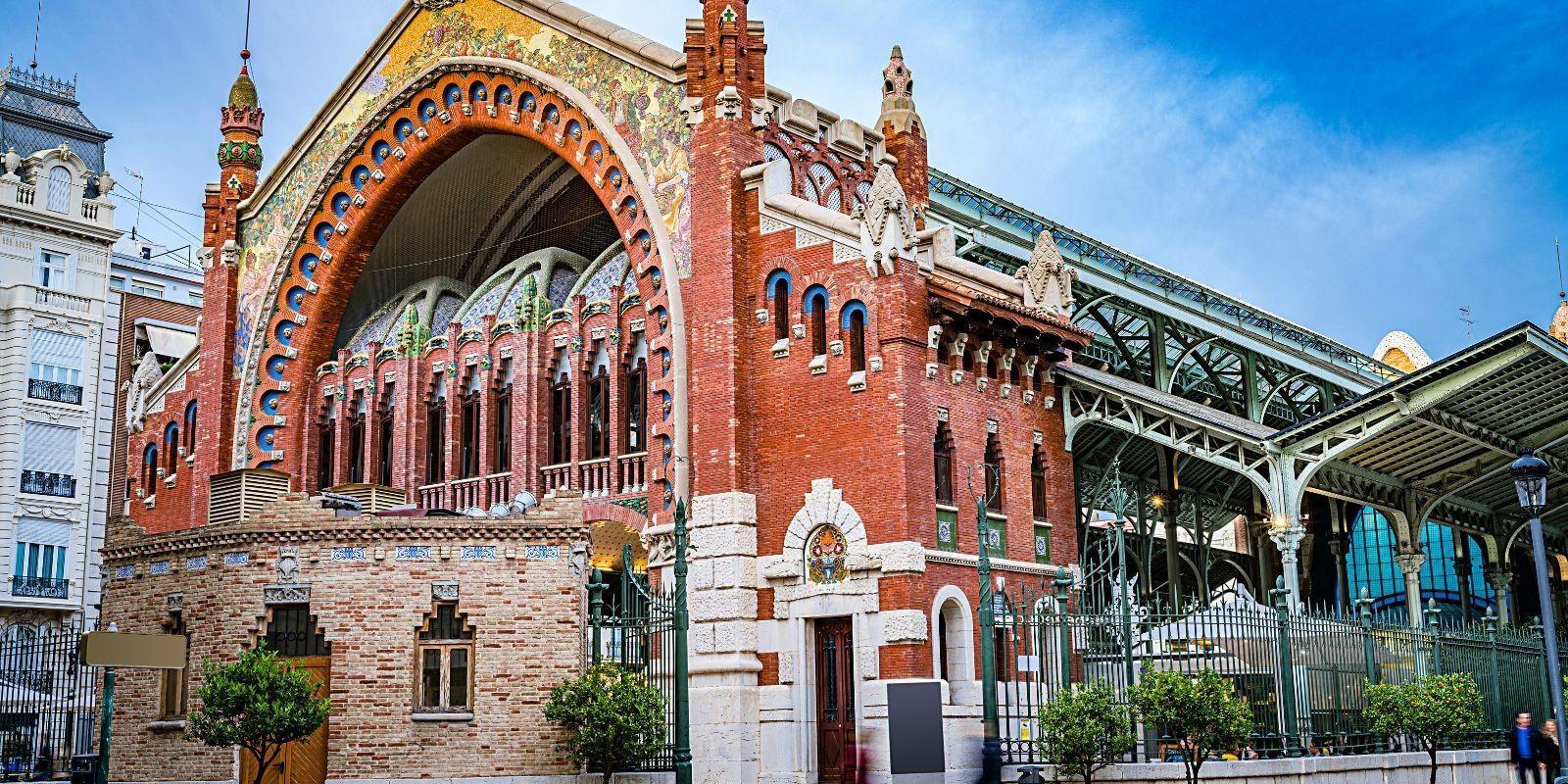 Ciutat Vella Valencia 2025: vivir el lujo urbano entre la Seu, el Carmen y el Mercado Colón